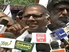  அனிதா மரணத்திற்கு நீதி கேட்டு போராட்டம்... சென்னையில் போராடிய ஜி.ரா கைது!