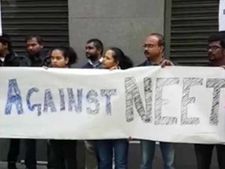  லண்டன் இந்திய தூதரகத்தை தெறிக்க விட்ட பறை.. அனிதாவுக்காக முழங்கிய ஈழத் தமிழர்கள்!