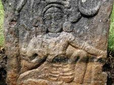  ஆரணி அருகே 1000 ஆண்டு பழமையான அய்யனார் சிலை கண்டுபிடிப்பு