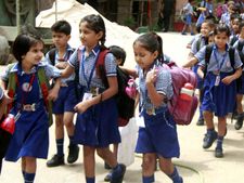 புதுச்சேரியில் பள்ளிகளுக்கு நாளையில் இருந்தே தீபாவளி லீவு! 