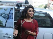 சொகுசு கார் பதிவு செய்ததில் 'தில்லாலங்கடி'.. வசமாக சிக்கிக் கொண்ட அமலாபால்! 