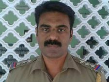 நெல்லை மாவட்டத்தில், வழக்கறிஞரை தாக்கிய இன்ஸ்பெக்டர் உட்பட 6 போலீஸ்காரர்கள் சஸ்பெண்ட்! 