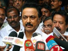  ஊழல் செய்வதில் ஈ.பி.எஸ் - ஓ.பி.எஸ் இருவரும் இரட்டைக் குழல் துப்பாக்கிகள் - ஸ்டாலின் குற்றச்சாட்டு