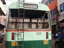 நாகர்கோவிலில் முழுஅடைப்பு... அரசுப் பேருந்துகள் மீது கல்வீச்சு! 
