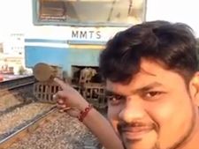 விரைந்து வரும் ரயிலுடன் ஒரு செல்பி...  படுகாயமடைந்த ஹைதராபாத் மாணவன் 
