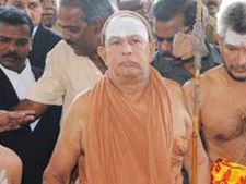 ஜெயேந்திரர் உடலுக்கு காஞ்சி மாவட்ட ஆட்சியர் பொன்னையா நேரில் அஞ்சலி 