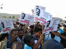 நாளை நமதே பதாகைகள், பறையாட்டத்துடன் களைகட்டிய கமலின் கட்சி அறிவிப்பு மாநாடு! 