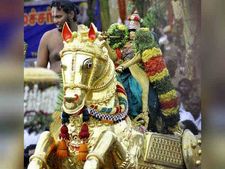 மதுரை சித்திரை திருவிழா - ஏப்.27ல் மீனாட்சி திருக்கல்யாணம் -30ல் கள்ளழகர் வைகையில் இறங்குகிறார் 