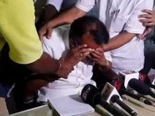 கர்நாடக தேர்தலில் வேட்பாளராக அறிவிக்கவில்லை... செய்தியாளர் சந்திப்பில் தேம்பி அழுத பாஜக தலைவர்! 
