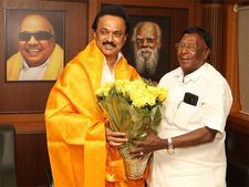 காவிரி விவகாரம்: புதுச்சேரி முதல்வர் நாராயணசாமி திமுக செயல் தலைவர் ஸ்டாலினுடன் சந்திப்பு 