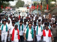 தஞ்சை அம்மாபேட்டையில் இருந்து காவிரி உரிமை மீட்பு 3-வது நாள் பயணத்தை தொடங்கினார் ஸ்டாலின்! 