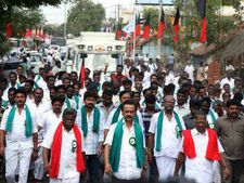 ஸ்டாலினின் 4வது நாள் காவிரி மீட்பு நடைபயணம்... திருவாரூரில் தொடங்கியது! 