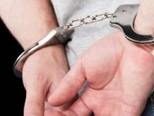 சட்டவிரோத சாராய விற்பனையை வீடியோ எடுத்தவரின் மண்டை உடைப்பு... 5 பேர் கைது