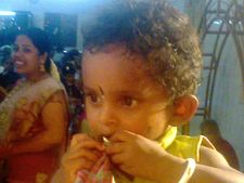 ஈரோட்டில் ஆட்டோ மோதி குழந்தை பலி: ஓட்டுனர் கைது 