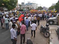  தலைமைச்செயலக முற்றுகை பேரணி.. வேலுமுருகன், திருமுருகன் காந்தி உள்ளிட்ட தலைவர்கள் கைது