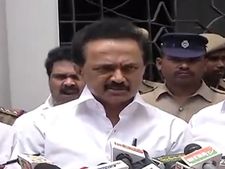 கேஸ் என்ன கேஸ்.. என்னை துப்பாக்கியால் சுட்டாலும் தாங்கிக் கொள்வேன்.. மு. க.ஸ்டாலின் ஆவேசம் 