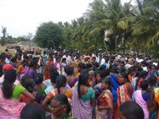 தருமபுரி அருகே பயங்கரம்.. கைகள், கண்கள் ஒன்றாக கட்டப்பட்ட நிலையில் கிணற்றில் மிதந்த 4 சடலங்கள் 