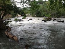 மேட்டூர் அணை நோக்கி வேகமாக பாய்ந்து வரும் காவிரி.. கரையோர மக்களுக்கு எச்சரிக்கை 