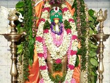 கோவை அனுமந்தராயசாமி கோவிலில் ஆவணி மாத சிறப்பு வழிபாடு... ஏராளமான பக்தர்கள் பங்கேற்பு! 