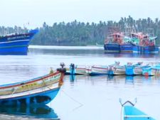 கடல் காற்று பலமாக வீசும்.. மீனவர்களுக்கு வானிலை மையம் எச்சரிக்கை! 