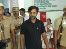 50வது நாளாக சிறையில்.. திருமுருகன் காந்தியின் உடல்நிலை பாதிப்பு.. மருத்துவமனையில் அனுமதி! 