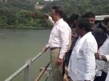 மேட்டூர் அணைக்கு கமல்ஹாசன் திடீர் விசிட்.. வரவேற்ற மக்கள் கூட்டம் 
