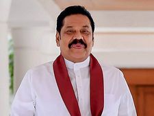 இலங்கை பிரதமரான ராஜபக்சேவின் முதல் அறிவிப்பே பரபரப்பு.. என்ன திட்டம் வைத்திருக்கிறார்? 