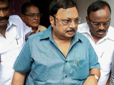 தினகரனுக்கு இருக்கிற அக்கறை கூட அழகிரிக்கு இல்லையே...! 
