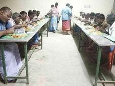 கமகம பிரியாணி.. இரவு பகலாக வேலை பார்க்கும் மின்வாரிய ஊழியர்களுக்கு.. புதுக்கோட்டை அருகே அசத்தல்! 