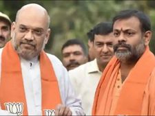 இவர்தான் தென்னகத்தின் யோகி ஆதித்யநாத்.. தெலுங்கானாவில் பாஜகவிற்காக பரியேறும் பரிபூர்ணானந்தா! 