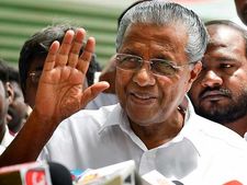 வாக்குவங்கி முக்கியமில்லை.. சபரிமலையில் ஒரே நிலைப்பாடுதான்... பினராயி திட்டவட்டம்! 