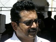 7 தமிழர்களை பற்றி தெரியாத போது அரசியல் பேசாதீங்க.. சரத்குமார் பரபரப்பு பேச்சு 