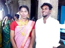 தூத்துக்குடி கோவிலில் கலாட்டா கல்யாணம்.. கடும் போராட்டத்துக்கு பின் திருநங்கையை மணந்த வாலிபர் 