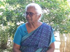 என் மகன் விடுதலையை வைத்து அரசியல் செய்கிறார்கள்- அற்புதம்மாள் பரபரப்பு பேட்டி 