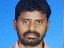 யானையிடம் சிக்கி பிணமான ஐயப்ப பக்தர்.. பலியாவதற்கு முன் 2 குழந்தைகளை புதரில் வீசி காப்பாற்றினார்! 