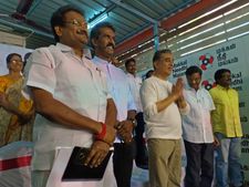 புதுவை சட்டசபை தேர்தலுக்காக வெயிட்டிங்.. கமல்ஹாசன் அதிரடி