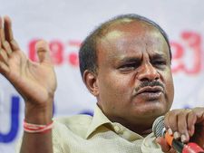 உயிர்பெற்ற ஆபரேஷன் கமலா.. மஜத - காங்கிரஸ் பிரச்சனையின் பின்னணியில் பாஜக.. கர்நாடகாவில் பரபர!
