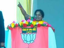 உச்சி சூரியனே எங்களை ஒன்றும் செய்ய முடியாத போது உதயசூரியன் என்ன செய்துவிட முடியும்! - தமிழிசை 