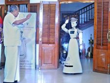 காவல்துறையில் 'எந்திரன்' சேர்ப்பு... கேரளாவில் வேகமெடுத்த வேலைகள் 