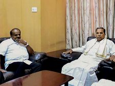 Operation Lotus: 9+1 எம்எல்ஏக்கள் மிஸ்சிங்.. அதிர்ச்சியில் காங்கிரஸ்.. குமாரசாமி ஆட்சி கவிழ்கிறதா? 