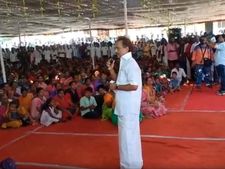 கேட்பாரற்று கிடக்குது கிராமங்கள்.. ஜெயிலுக்கு போக போறார் எடப்பாடி.. ஸ்டாலின் ஆவேசம் 