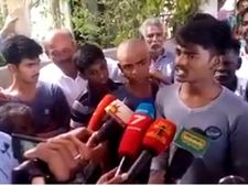 என்னையும் வெட்ட வந்தாங்க.. அப்பாதான் எட்டி உதைத்து காப்பாற்றினார்.. ராமலிங்கம் மகன் கண்ணீர் 