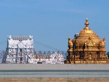 திருப்பதியில் ரூ. 10 கோடி தங்க வைடூரிய கிரீடங்கள் கொள்ளை.. மன்னர் கிருஷ்ணதேவராயர் அளித்த பரிசு 