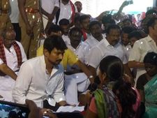 ஆண்டிப்பட்டியில் உதயநிதி ஸ்டாலின்.. கிராம சபை கூட்டத்தில் சுறுசுறு.. மக்கள் வரவேற்பு! 