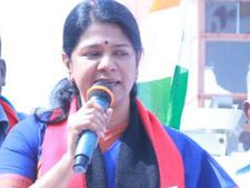 தேர்தல் களத்தில் ஸ்டெர்லைட்.. ஆலையை அனுமதிக்க மாட்டோம்.. முதல்முறையாக வாக்குறுதி அளித்த கனிமொழி! 