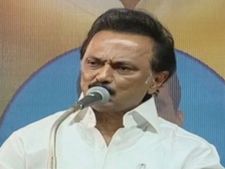 அவர் நம்பர் 3.. இவர் நம்பர் 2.. நம்பர் 1 யார் தெரியுமா? அதிமுகவினருக்கு ரேங்க் போட்ட ஸ்டாலின்! 
