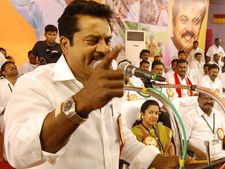 ராகுல் சொல்வது சரிதான்.. மோடி 