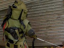 மதுரையில் வெடிகுண்டு நிபுணர்கள் திடீர் சோதனை.. காஜிமார் தெருவில் பரபரப்பு!