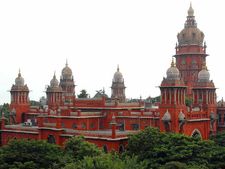 8 வழிச்சாலை திட்டத்தை எப்படியாவது செயல்படுத்த அவசரம் காட்டிய மாநில அரசு.. ஹைகோர்ட் குட்டு! 