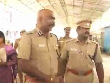இலங்கை குண்டுவெடிப்பு.. மீனாட்சி அம்மன் கோவிலில் பல  அடுக்கு பாதுகாப்பு